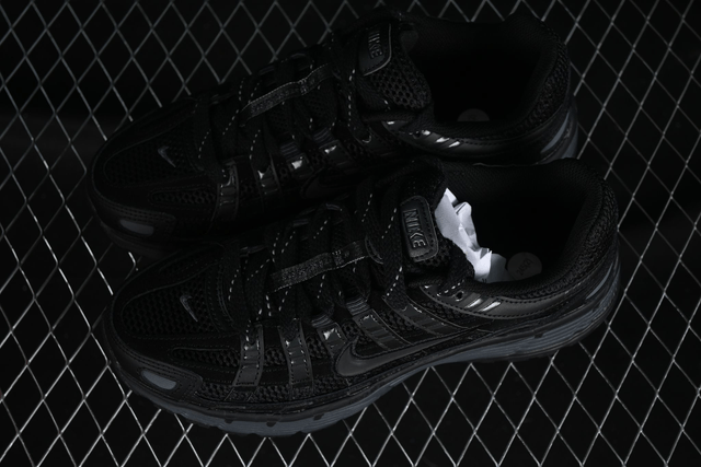 Nike P-6000