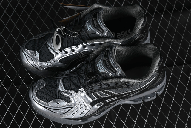 Asics GEL Kayano 14 
