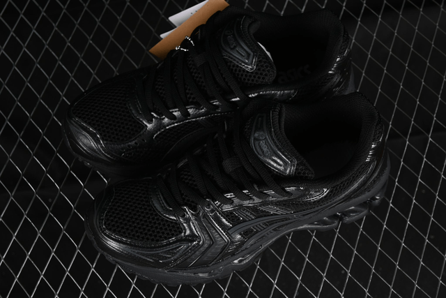 Asics GEL Kayano 14 