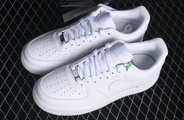 Nike AirForce 1