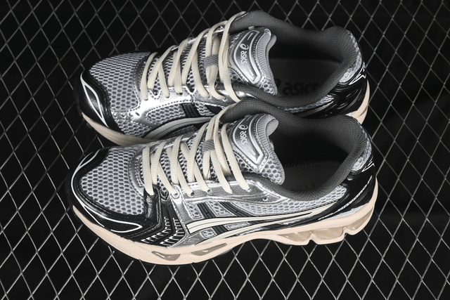 Asics GEL Kayano 14 