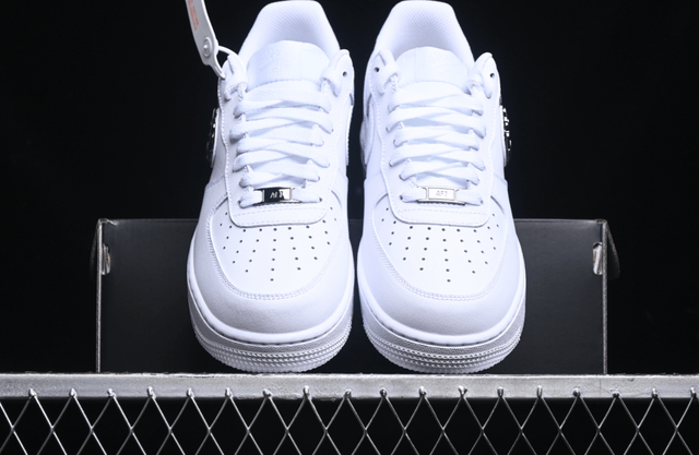 Nike AirForce 1 