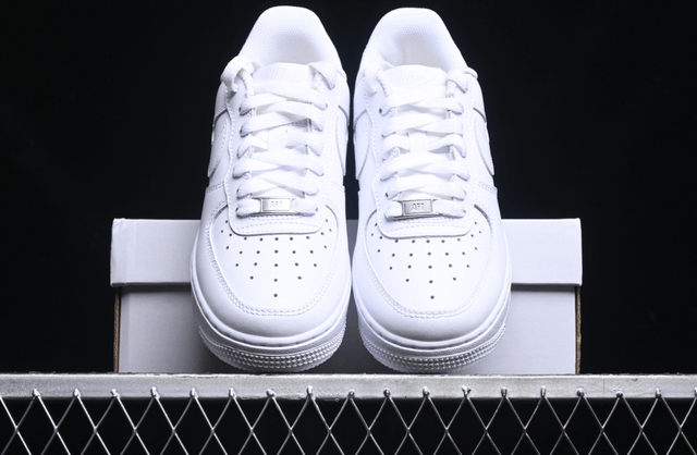 Nike AirForce 1