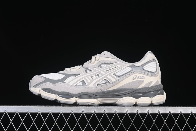 Asics GEL NYC