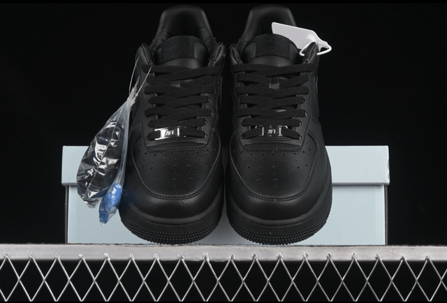 Nike AirForce 1