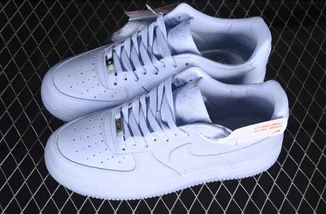 Nike AirForce 1