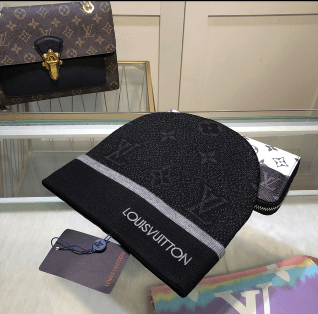 Bonnet LV