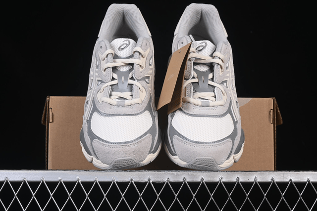 Asics GEL NYC