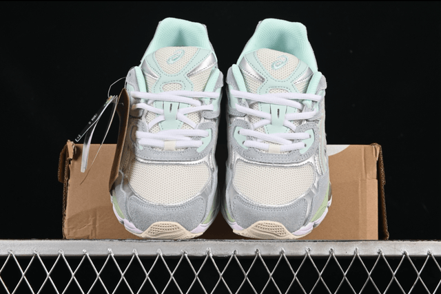 Asics GEL NYC 