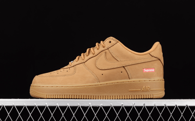 Nike AirForce 1