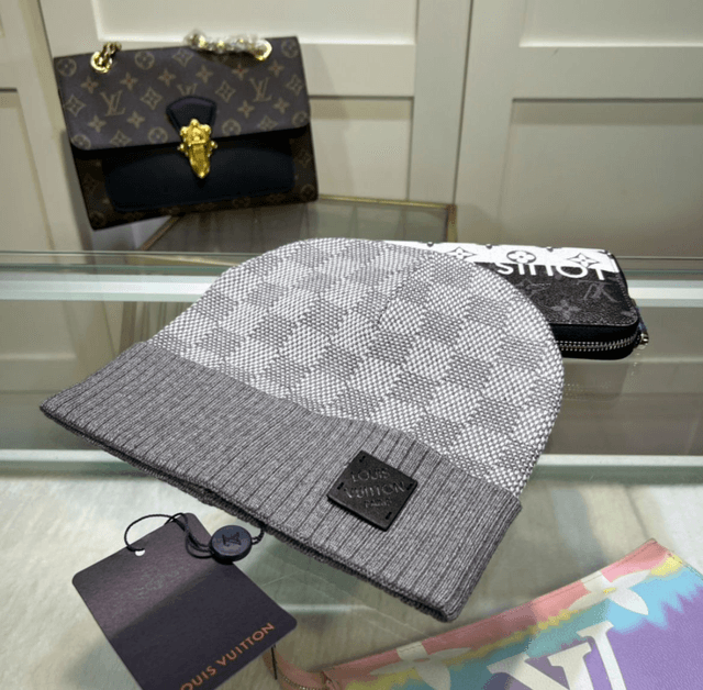 Bonnet LV