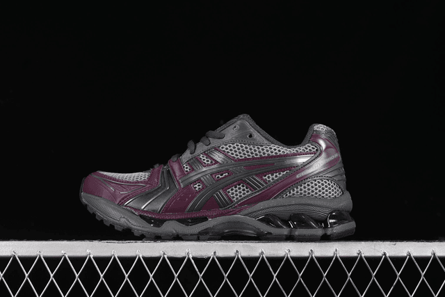Asics GEL Kayano 14