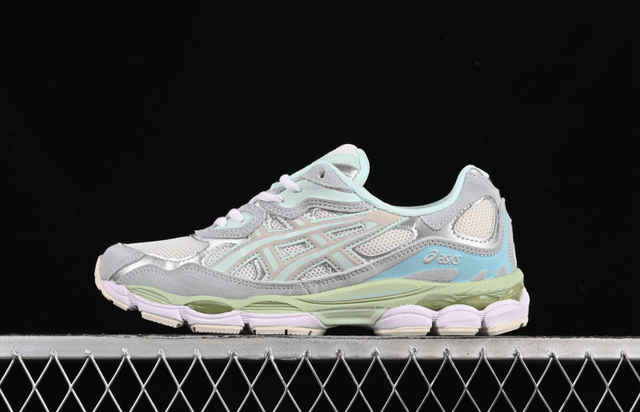 Asics GEL NYC 
