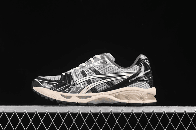 Asics GEL Kayano 14 