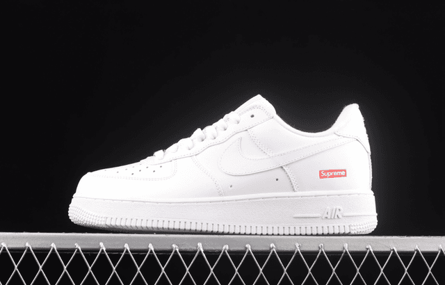 Nike AirForce 1